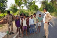 ভারতীয় সেনার মৃ'ত্যুর প্রতিশোধ নিতে লাদাখে রওনা ১০ কিশোরের!