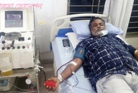মধ্যরাতে করোনা রোগীকে প্লাজমা দিতে হাসপাতালে ছুটে গেলেন আলোচিত খোরশেদ