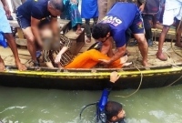 নিহ'ত বেড়ে ৩০, বুড়িগঙ্গার পাড়ে কা'ন্নার রোল  নিহ'ত বেড়ে ৩০, বুড়িগঙ্গার পাড়ে কা'ন্নার রোল