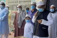 স্ত্রীর কফিনের সামনে অঝোরে কাঁদলেন মন্ত্রী মোজাম্মেল হক