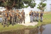 করোনায় মৃ'তদের দেহ ভারতে এনে দাফন করছে নেপাল!