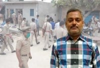 যে কু'খ্যাত ডনকে ধ'রতে গিয়ে ৮ ভারতীয় পুলিশের মৃত্যু!