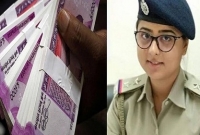 'ধর্ষ'ক'কে বাঁ'চাতে ৩৩ লক্ষ ঘু'ষ, গ্রেফ'তারির মু'খে খোদ মহিলা পুলিশ অফিসার