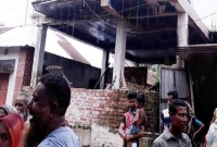 ছাদ থেকে পড়ে মায়ের মৃত্যু হলেও অলৌকিকভাবে বেঁচে গেল কোলে থাকা এক বছরের শিশু