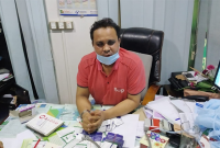 ধ'রা পড়লো আরেক ‘সাহেদ’, দিতেন পরীক্ষা ছাড়াই ভু'য়া রিপোর্ট, হাসপাতাল সিলগালা, দুই বছরের কারা'দ'ণ্ড ধ'রা পড়লো আরেক ‘সাহেদ’, দিতেন পরীক্ষা ছাড়াই ভু'য়া রিপোর্ট, হাসপাতাল সিলগালা, দুই বছরের কারা'দ'ণ্ড