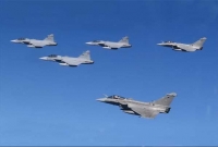 ভারতের উদ্দেশে উড়ে আসছে ভয়ঙ্কর ৫টি যু'দ্ধবিমান রাফাল