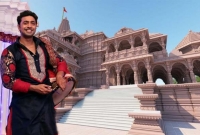 রাম মন্দিরে সপরিবারে পূজা দিতে যাব : দেব