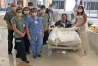 করোনার মাঝে এ যেন এক স্বপ্নের প্রেম কাহিনি