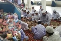 ঐতিহাসিক পাগলা মসজিদের দানবক্সে এবার পাওয়া গেছে ১২ বস্তা টাকা ছাড়াও বিপুল স্বর্ণালঙ্কার, চলছে গণনা