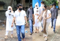 ম'র্গে সুশান্তের ম'রদেহের উপর হাত রেখে 'সরি বাবু' বলেন রিয়া চক্রবর্তী