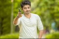  দেশে হিন্দি হয়, ইংরেজি ভাষার ছবিকেই আমাদের প্রাধান্য দেয়া উচিত: বাপ্পি চৌধুরী