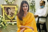 রিয়াই সুশান্তের খু'নি, দীর্ঘদিন ধ'রে আমার ছেলেকে নি'ষি'দ্ধ ড্রা'গ দিতো : সুশান্তের বাবা