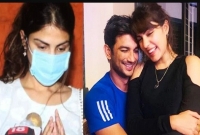 সুশান্তের মৃত্যুর পর মর্গে গিয়ে যে কারণে ‘স্যরি বাবু’ বলেছিলেন জানালেন রিয়া