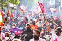 'মালদ্বীপকে বিক্রি করে দেয়ার' প্রতিবাদে রাস্তায় বিরোধী দল