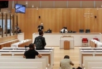 বিশ্বনবীকে নিয়ে আবারো বিতর্কি'ত কার্টুন ছেপেছে ফরাসি রম্য সাময়িকী শার্লি এব্দো