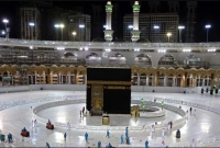 বৃহস্পতিবার ধোয়া হবে পবিত্র কাবাঘর