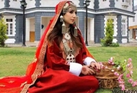 বিয়ের ফ্যাশনে কাশ্মীরি তরুণীর স্বপ্ন পূরণের গল্প