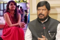 মৃত্যুর আগে দিশাকে বেডরুমে নিয়ে গিয়ে নি'র্যা'তন করা হয় : ভারতীয় মন্ত্রী