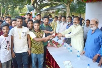 যুব সমাজকে খেলার মাঠমুখী করার সর্বাত্মক চেষ্টা করছে সরকার : এমপি গোপাল