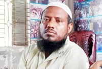 মাদরাসাছাত্রীকে নিয়মিত ধ'র্ষণ করতেন মুহতামিম, আট'ক করে পুলিশে দিল স্থানীয়রা