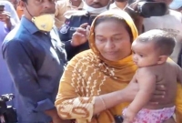 এক রাতেই পরিবারের সবাই খুন, শুধু বেঁচে আছে ৪ মাসের অবুঝ শিশুটি