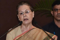 সব থেকে কঠিন সময়ের মধ্যে দিয়ে চলেছে ভারতের গণতন্ত্র: সোনিয়া গান্ধী