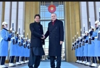 ইসলামবিরোধী বিতর্কিত মন্তব্য; মাঠে নেমেছেন এরদোগান- ইমরান খান সহ এক ঝাঁক বিশ্ব নেতা