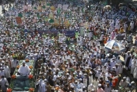 মানবজাতির শিরোমণি মহানবী মুহাম্মদ (সা.)-এর জন্ম ও ওফাত উপলক্ষে রাজধানীতে বর্ণাঢ্য জশনে জুলুস মানবজাতির শিরোমণি মহানবী মুহাম্মদ (সা.)-এর জন্ম ও ওফাত উপলক্ষে রাজধানীতে বর্ণাঢ্য জশনে জুলুস