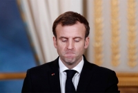 এবার নিজ দেশের জনগণের চরম ক্ষোভের মুখে ফ্রান্স প্রেসিডেন্ট!