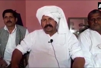 'শুধু মেয়েরা নয়, ছেলেরাও হাফপ্যান্ট পরে জনসমক্ষে বেরতে পারবে না'