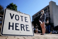 যুক্তরাষ্ট্রের নির্বাচন মানেই পাগলামি : রুশ মিডিয়া