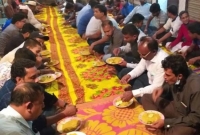 মার্কিন প্রেসিডেন্ট হতে চলেছেন জো বাইডেন, এই খবরে বরিশালে ভূরিভোজ