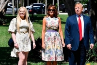 'ট্রাম্প-মেলানিয়ার বিয়েটা একটি চুক্তি ছাড়া কিছু নয়'