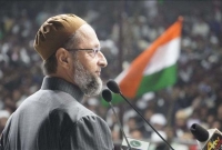 রহস্যময় আসাদুদ্দিন ওয়েসি; মুসলিমদের নেতা হলেও ভোটের মাঠে সুবিধা করে দেন বিজেপির