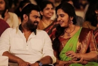 যেসব কারণে 'দেবসেনা' আনুশকাকে বিয়ে করেননি প্রভাস