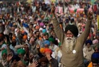 এবার আন্দোলনরত কৃষকদের পাশে ভারতের শিক্ষার্থীরা