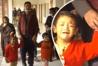 হাইকোর্টের দ্বৈত বেঞ্চ অবশেষে সেই দুই শিশুর মাকে জামিন দিলেন হাইকোর্টের দ্বৈত বেঞ্চ অবশেষে সেই দুই শিশুর মাকে জামিন দিলেন