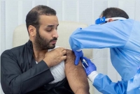 করোনার টিকা নিলেন সৌদি যুবরাজ সালমান