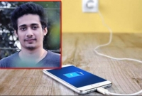 বগুড়ায় মুঠোফোনে চার্জ দিয়ে হেডফোনে গান শোনার সময় মৃত্যু!