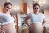 যমজ সন্তান গর্ভে, এর মধ্যে ফের গর্ভবতী এই যুবতী!