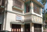 চাকরি না পেয়ে হোম ডেলিভারি উচ্চশিক্ষিত ছেলের, অবসাদে আত্মঘাতী বৃদ্ধ দম্পতি!