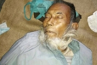 মসজিদে নামাজ পড়তে এসে অজ্ঞাত এক বৃদ্ধের মৃত্যু