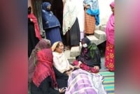 মাকে ‘সরি’ লিখে ছেলের আত্মহত্যা