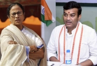 'মমতা ব্যানার্জী পুরোপুরি বাংলাদেশি হয়ে গিয়েছে'