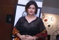 'নিজের ধর্মকে আঘাত করতে চাইনি', টুইট ডিলিট করে অভিনেত্রী সায়নীর দুঃখপ্রকাশ