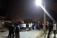 নিহত অন্তত ৮, রাস্তায় বড় বড় ফাটল, ভেঙ্গে পড়েছে বাড়ির জানলার কাচ, আতঙ্কে লোকজন রাস্তায় 