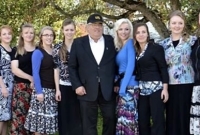 ১ বাবা, ২৭ মা, ১৫০ ভাইবোন! 