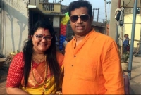 'ভুল বোঝাচ্ছে বিজেপি, তোমার থেকে আলাদা হওয়ার কথা ভাবতেও পারি না,' সৌমিত্রকে সুজাতা