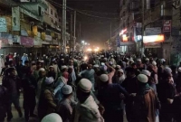 মামুনুল হককে আসতে 'বাধা দেওয়ার' খবরে মহাসড়কে আগুন জ্বালিয়ে বিক্ষোভ  মামুনুল হককে আসতে 'বাধা দেওয়ার' খবরে মহাসড়কে আগুন জ্বালিয়ে বিক্ষোভ