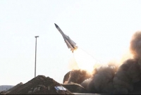 বিমান বিধ্বংসী নতুন ক্ষেপণাস্ত্র তৈরি করছে ইরান